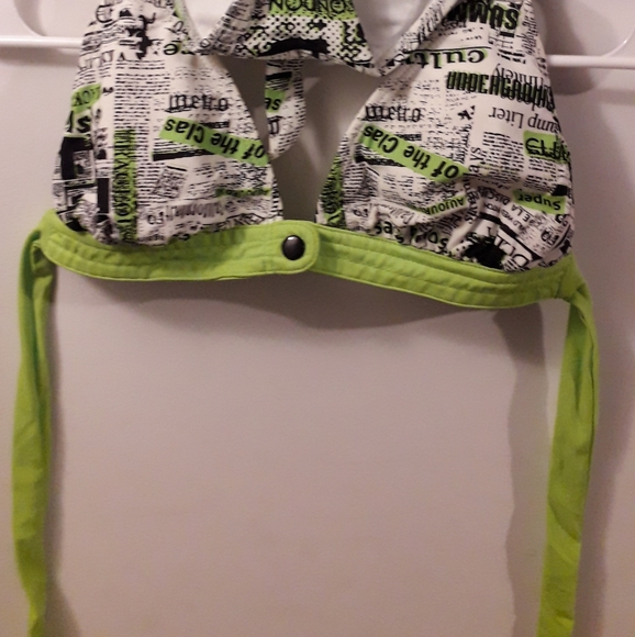 Bikini - Picture 2 of 4